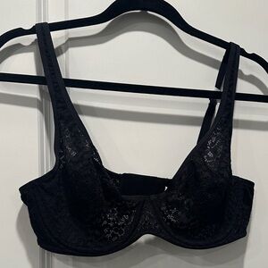 NWT 36C Chic Black Lace Underwire Bra